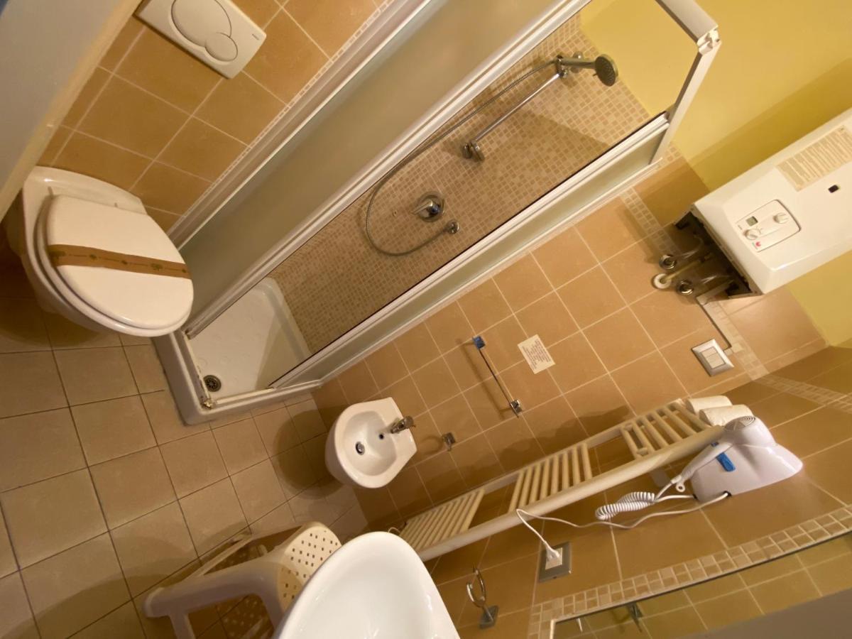 Residence Conchiglia Aparthotel アラッシオ エクステリア 写真